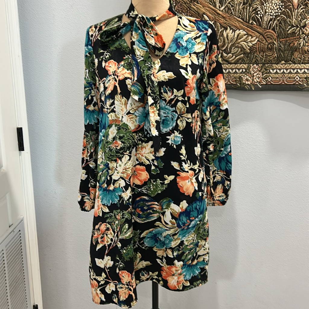 Uncle Frank Floral Print Long Sleeve Neck Tie Mini Dress. Size Xs